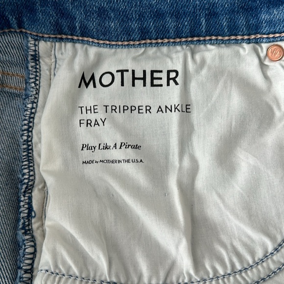 Mother The Tripper Ankle Fray Distressed Jeans - Picture 7 of 8